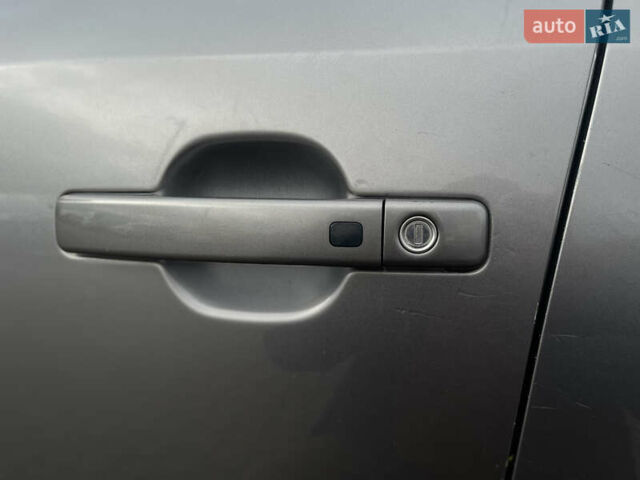 Серый Киа Soul EV, объемом двигателя 0 л и пробегом 110 тыс. км за 5950 $, фото 18 на Automoto.ua