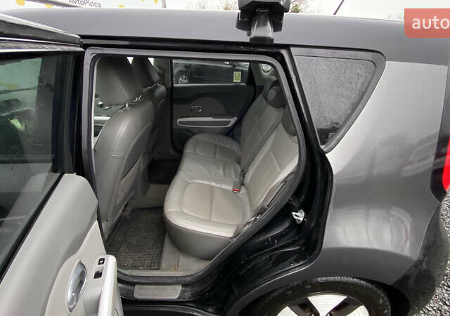 Сірий Кіа Soul EV, об'ємом двигуна 0 л та пробігом 126 тис. км за 5499 $, фото 18 на Automoto.ua
