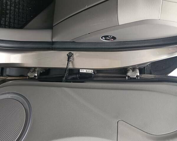 Сірий Кіа Soul EV, об'ємом двигуна 0 л та пробігом 142 тис. км за 6900 $, фото 53 на Automoto.ua