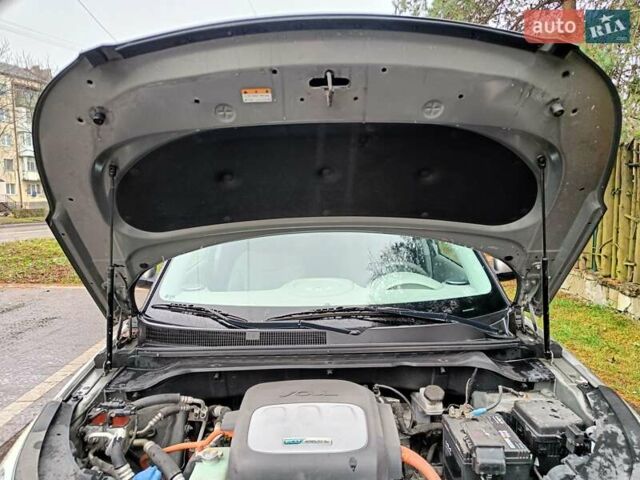 Сірий Кіа Soul EV, об'ємом двигуна 0 л та пробігом 142 тис. км за 6900 $, фото 60 на Automoto.ua