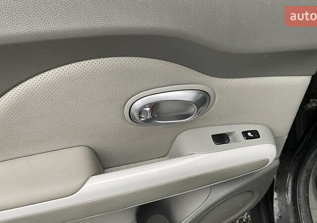 Сірий Кіа Soul EV, об'ємом двигуна 0 л та пробігом 126 тис. км за 5499 $, фото 21 на Automoto.ua