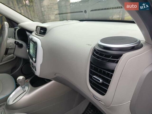 Сірий Кіа Soul EV, об'ємом двигуна 0 л та пробігом 142 тис. км за 6900 $, фото 36 на Automoto.ua