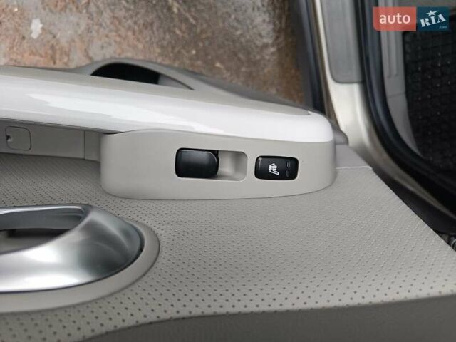 Сірий Кіа Soul EV, об'ємом двигуна 0 л та пробігом 142 тис. км за 6900 $, фото 29 на Automoto.ua