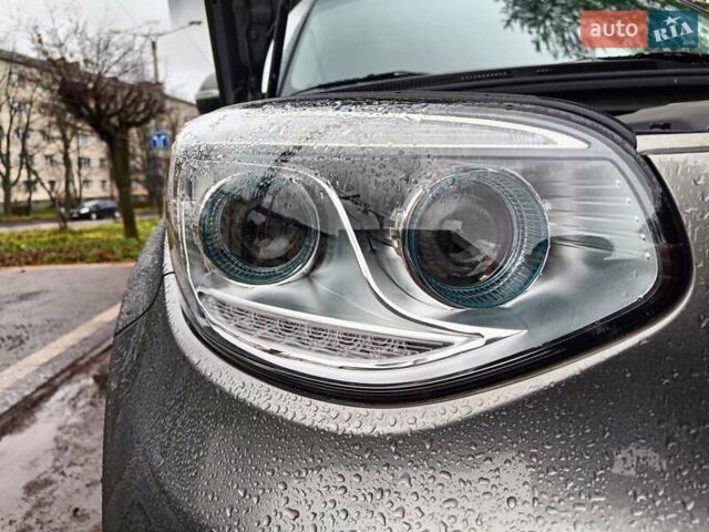 Сірий Кіа Soul EV, об'ємом двигуна 0 л та пробігом 142 тис. км за 6900 $, фото 62 на Automoto.ua