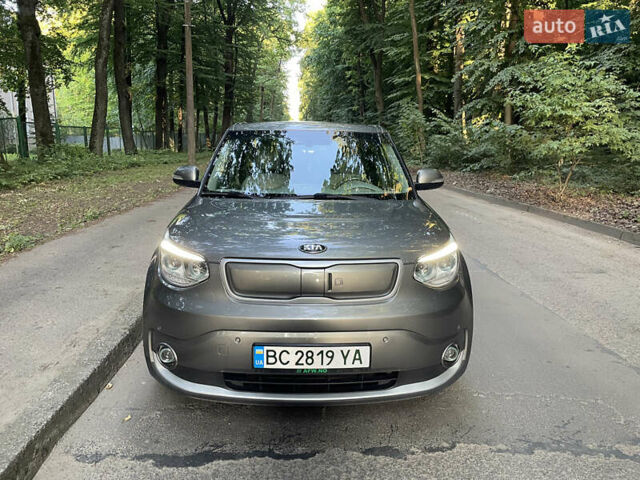 Сірий Кіа Soul EV, об'ємом двигуна 0 л та пробігом 146 тис. км за 11500 $, фото 1 на Automoto.ua
