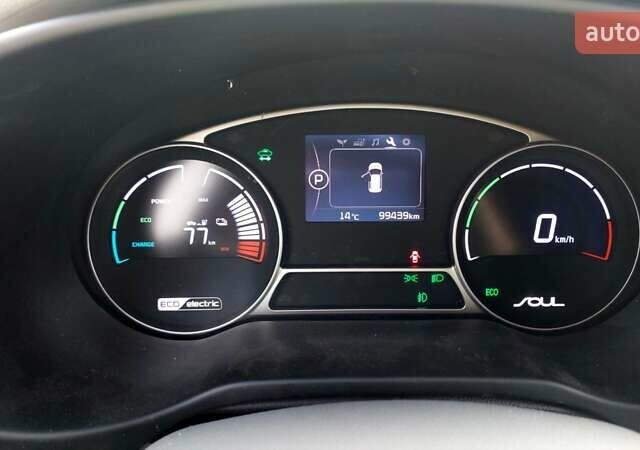 Сірий Кіа Soul EV, об'ємом двигуна 0 л та пробігом 100 тис. км за 9999 $, фото 17 на Automoto.ua