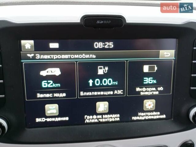 Серый Киа Soul EV, объемом двигателя 0 л и пробегом 164 тыс. км за 8600 $, фото 2 на Automoto.ua