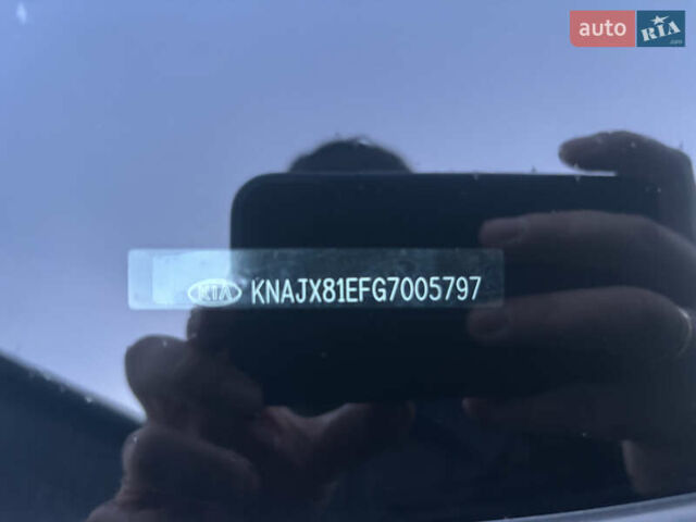 Серый Киа Soul EV, объемом двигателя 0 л и пробегом 117 тыс. км за 6750 $, фото 46 на Automoto.ua