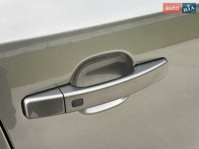 Серый Киа Soul EV, объемом двигателя 0 л и пробегом 165 тыс. км за 8899 $, фото 21 на Automoto.ua