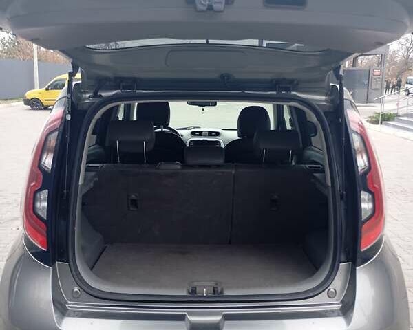 Серый Киа Soul EV, объемом двигателя 0 л и пробегом 164 тыс. км за 8600 $, фото 12 на Automoto.ua