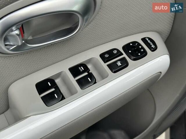Серый Киа Soul EV, объемом двигателя 0 л и пробегом 165 тыс. км за 8899 $, фото 19 на Automoto.ua