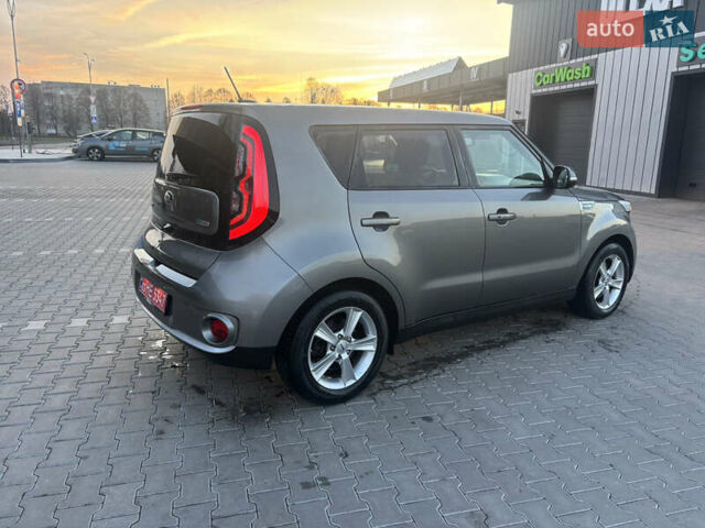 Серый Киа Soul EV, объемом двигателя 0 л и пробегом 117 тыс. км за 6750 $, фото 6 на Automoto.ua