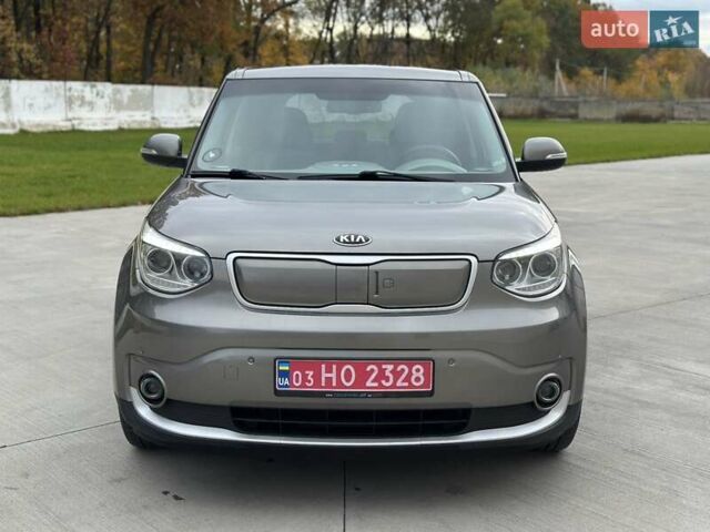 Киа Soul EV 2016 в Луцке на Automoto.ua Серый Киа Soul EV, объемом двигателя 0 л и пробегом 110 тыс. км за 9599 $, фото 4 на Automoto.ua