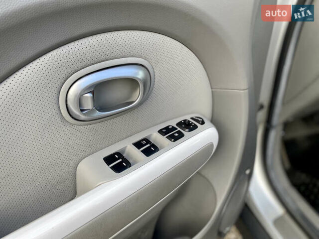 Серый Киа Soul EV, объемом двигателя 0 л и пробегом 116 тыс. км за 8100 $, фото 14 на Automoto.ua