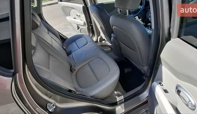 Сірий Кіа Soul EV, об'ємом двигуна 0 л та пробігом 98 тис. км за 7499 $, фото 25 на Automoto.ua