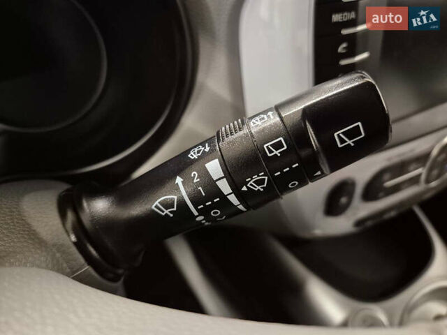 Серый Киа Soul EV, объемом двигателя 0 л и пробегом 74 тыс. км за 7650 $, фото 34 на Automoto.ua