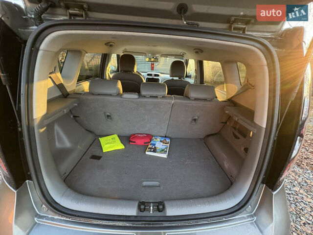 Серый Киа Soul EV, объемом двигателя 0 л и пробегом 99 тыс. км за 6000 $, фото 19 на Automoto.ua