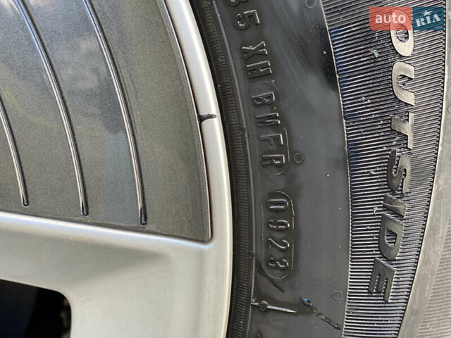 Серый Киа Soul EV, объемом двигателя 0 л и пробегом 113 тыс. км за 10700 $, фото 66 на Automoto.ua