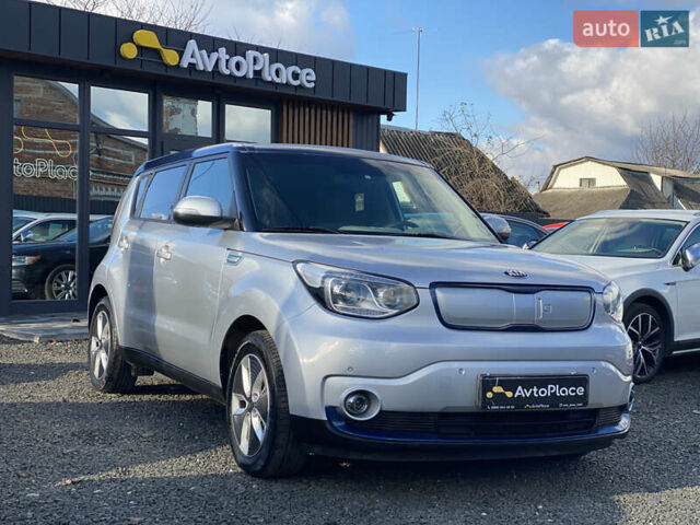 Серый Киа Soul EV, объемом двигателя 0 л и пробегом 113 тыс. км за 10700 $, фото 6 на Automoto.ua