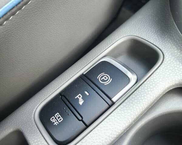 Сірий Кіа Soul EV, об'ємом двигуна 0 л та пробігом 89 тис. км за 9900 $, фото 50 на Automoto.ua