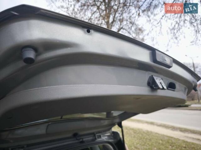 Сірий Кіа Soul EV, об'ємом двигуна 0 л та пробігом 89 тис. км за 9900 $, фото 31 на Automoto.ua