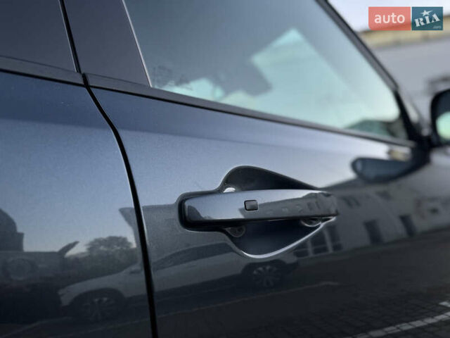Киа Soul EV 2020 в Луцке на Automoto.ua Серый Киа Soul EV, объемом двигателя 0 л и пробегом 47 тыс. км за 20990 $, фото 6 на Automoto.ua