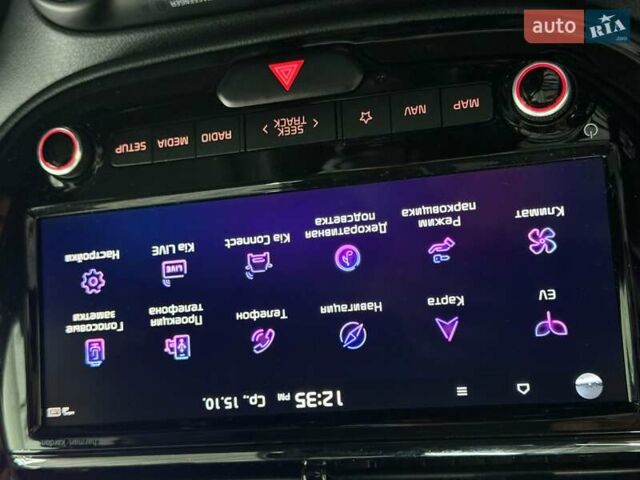 Кіа Soul EV 2020 у Луцьку на Automoto.ua Сірий Кіа Soul EV, об'ємом двигуна 0 л та пробігом 75 тис. км за 19655 $, фото 24 на Automoto.ua