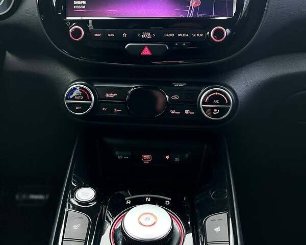 Серый Киа Soul EV, объемом двигателя 0 л и пробегом 41 тыс. км за 18199 $, фото 25 на Automoto.ua