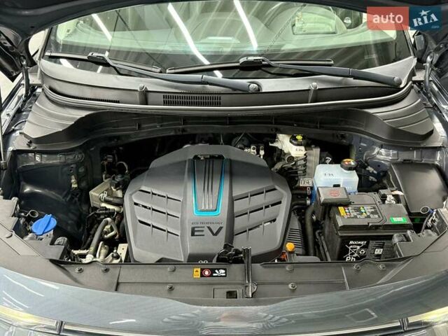 Кіа Soul EV 2020 у Луцьку на Automoto.ua Сірий Кіа Soul EV, об'ємом двигуна 0 л та пробігом 75 тис. км за 19655 $, фото 11 на Automoto.ua