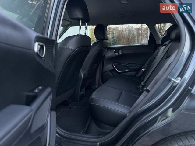 Киа Soul EV 2020 в Луцке на Automoto.ua Серый Киа Soul EV, объемом двигателя 0 л и пробегом 47 тыс. км за 20990 $, фото 24 на Automoto.ua