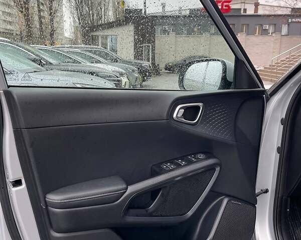 Серый Киа Soul EV, объемом двигателя 0 л и пробегом 41 тыс. км за 18199 $, фото 32 на Automoto.ua