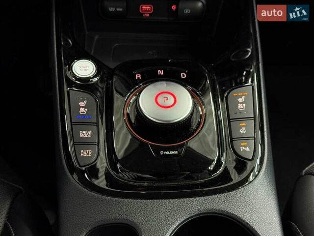 Кіа Soul EV 2020 у Луцьку на Automoto.ua Сірий Кіа Soul EV, об'ємом двигуна 0 л та пробігом 75 тис. км за 19655 $, фото 22 на Automoto.ua