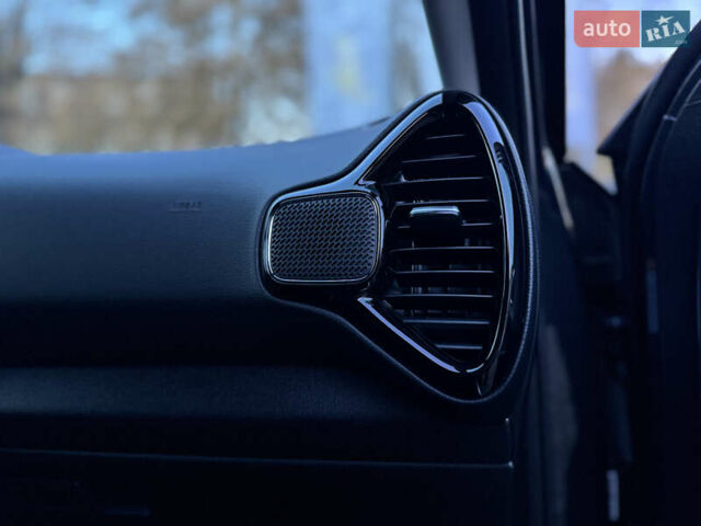 Киа Soul EV 2020 в Луцке на Automoto.ua Серый Киа Soul EV, объемом двигателя 0 л и пробегом 47 тыс. км за 20990 $, фото 29 на Automoto.ua