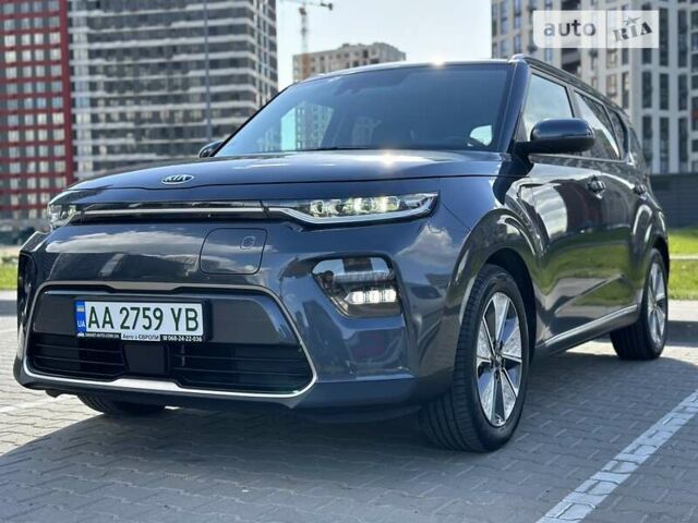 Серый Киа Soul EV, объемом двигателя 0 л и пробегом 43 тыс. км за 20499 $, фото 19 на Automoto.ua