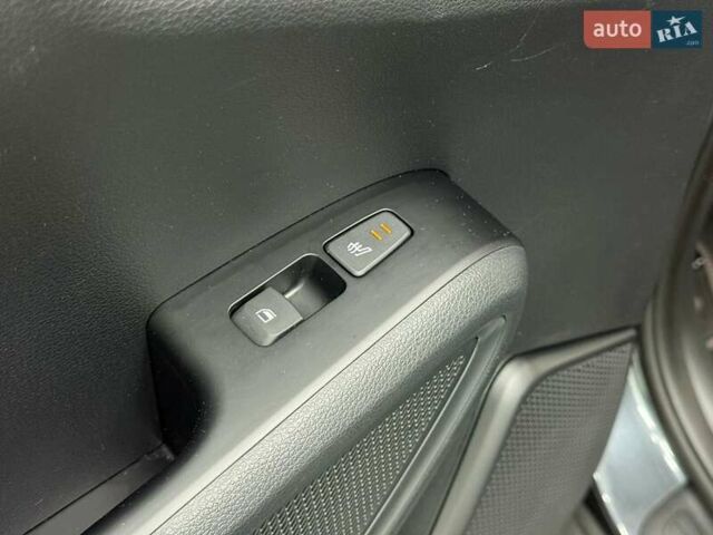 Кіа Soul EV 2020 у Луцьку на Automoto.ua Сірий Кіа Soul EV, об'ємом двигуна 0 л та пробігом 75 тис. км за 19655 $, фото 34 на Automoto.ua