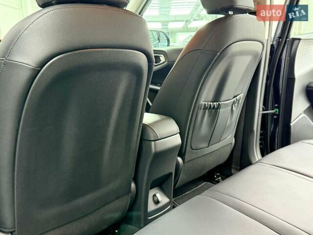 Кіа Soul EV 2020 у Луцьку на Automoto.ua Сірий Кіа Soul EV, об'ємом двигуна 0 л та пробігом 75 тис. км за 19655 $, фото 35 на Automoto.ua