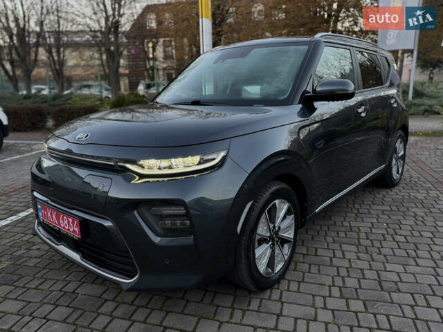 Киа Soul EV 2020 в Луцке на Automoto.ua Серый Киа Soul EV, объемом двигателя 0 л и пробегом 47 тыс. км за 20990 $, фото 1 на Automoto.ua