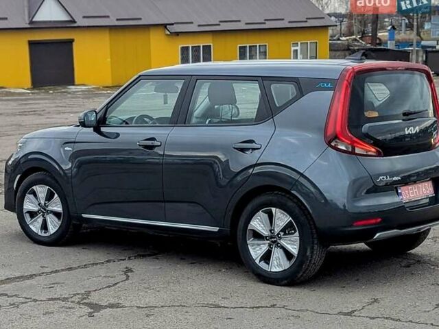 Серый Киа Soul EV, объемом двигателя 0 л и пробегом 17 тыс. км за 16500 $, фото 5 на Automoto.ua