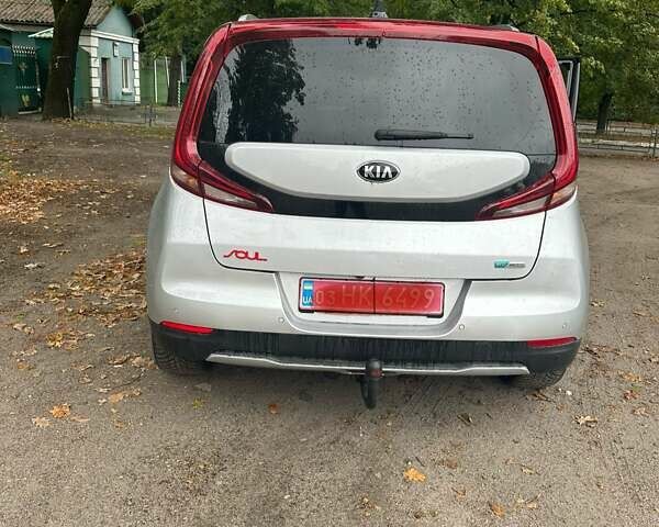 Серый Киа Soul EV, объемом двигателя 0 л и пробегом 160 тыс. км за 16500 $, фото 11 на Automoto.ua