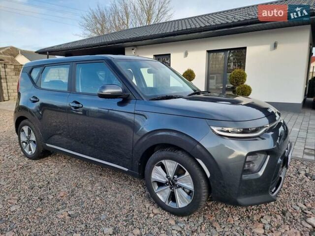 Сірий Кіа Soul EV, об'ємом двигуна 0 л та пробігом 33 тис. км за 15300 $, фото 1 на Automoto.ua