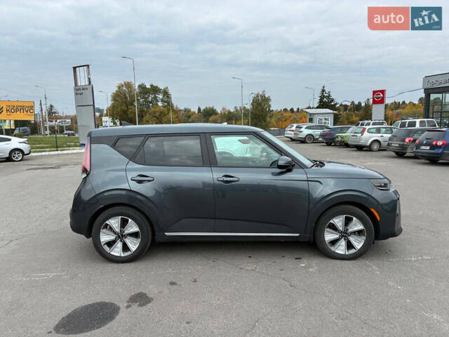 Киа Soul EV 2023 в Львове на Automoto.ua Серый Киа Soul EV, объемом двигателя 0 л и пробегом 32 тыс. км за 21500 $, фото 3 на Automoto.ua