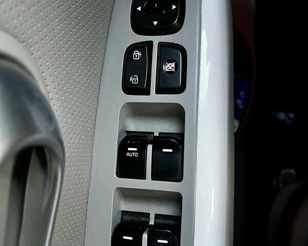 Синий Киа Soul EV, объемом двигателя 0 л и пробегом 165 тыс. км за 7500 $, фото 11 на Automoto.ua