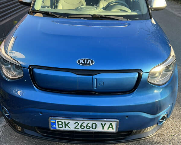 Синий Киа Soul EV, объемом двигателя 0 л и пробегом 155 тыс. км за 7900 $, фото 13 на Automoto.ua