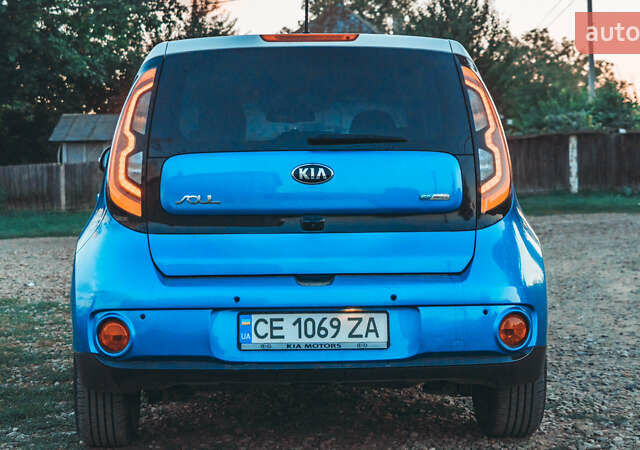 Синий Киа Soul EV, объемом двигателя 0 л и пробегом 165 тыс. км за 7500 $, фото 4 на Automoto.ua