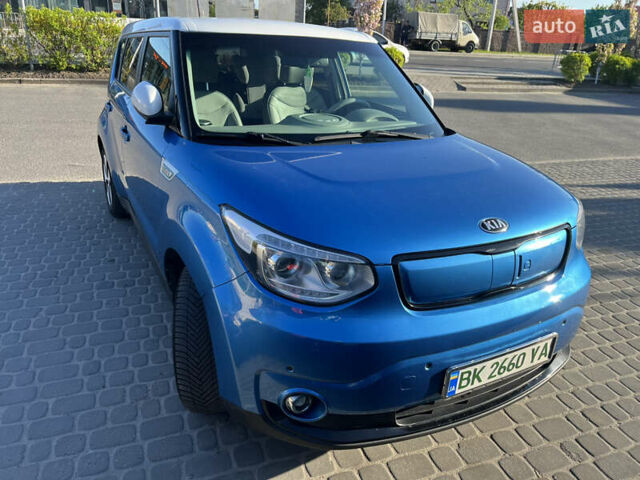 Синий Киа Soul EV, объемом двигателя 0 л и пробегом 155 тыс. км за 7900 $, фото 1 на Automoto.ua
