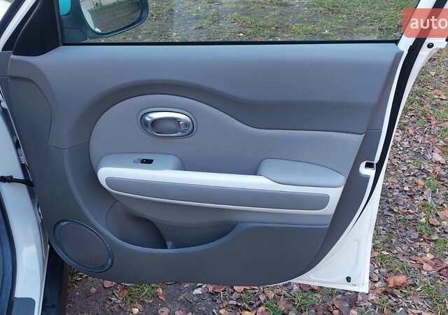 Синій Кіа Soul EV, об'ємом двигуна 0 л та пробігом 97 тис. км за 5250 $, фото 76 на Automoto.ua