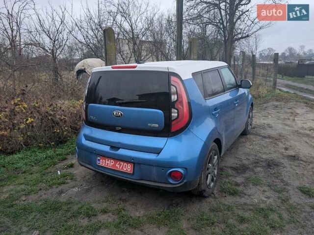 Синий Киа Soul EV, объемом двигателя 0 л и пробегом 197 тыс. км за 9200 $, фото 1 на Automoto.ua