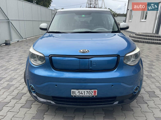Киа Soul EV 2015 в Луцке на Automoto.ua Синий Киа Soul EV, объемом двигателя 0 л и пробегом 112 тыс. км за 11700 $, фото 6 на Automoto.ua