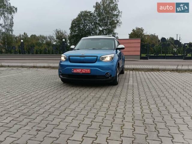 Синий Киа Soul EV, объемом двигателя 0 л и пробегом 108 тыс. км за 6700 $, фото 8 на Automoto.ua