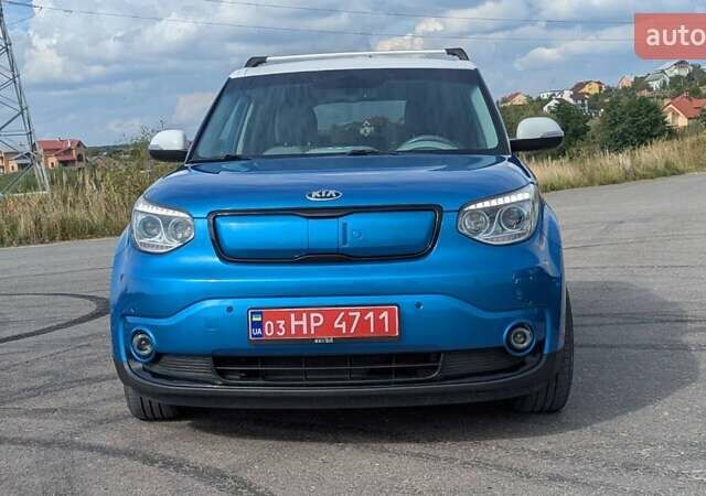 Синий Киа Soul EV, объемом двигателя 0 л и пробегом 108 тыс. км за 6700 $, фото 18 на Automoto.ua